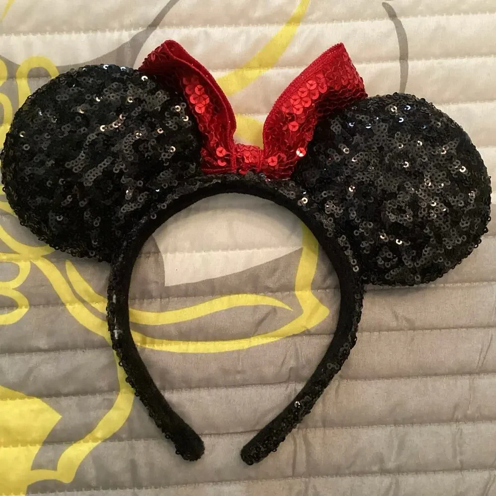 Disney Parks Classic Minnie Mouse sequin ear headband black ears and red bow